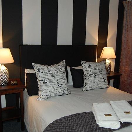 7 Cities Guesthouse Cradock Buitenkant foto