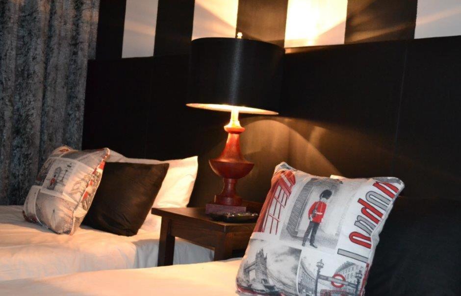 7 Cities Guesthouse Cradock Buitenkant foto