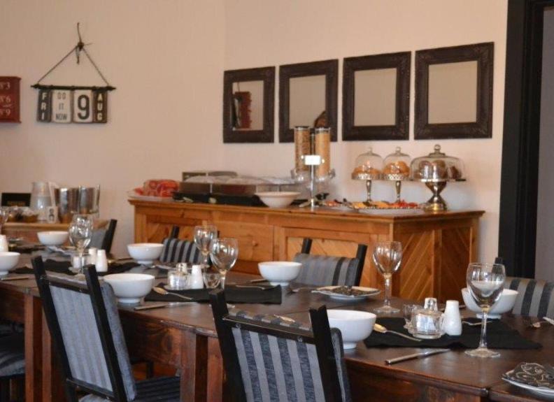 7 Cities Guesthouse Cradock Buitenkant foto